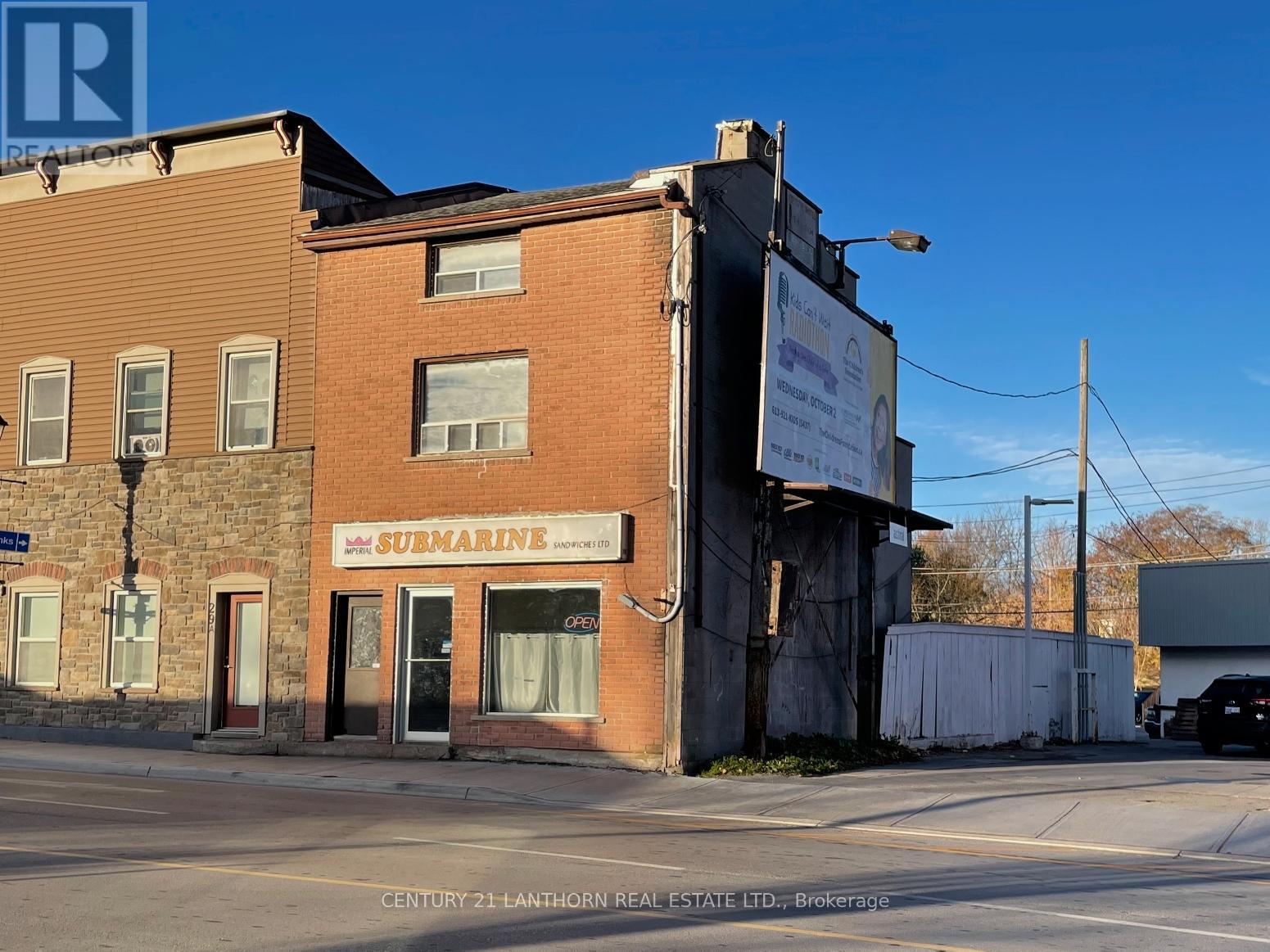 325 Picton Main Street E Property Photo 1