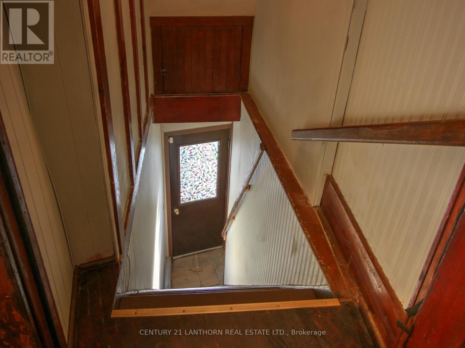 325 Picton Main Street E Property Photo 16