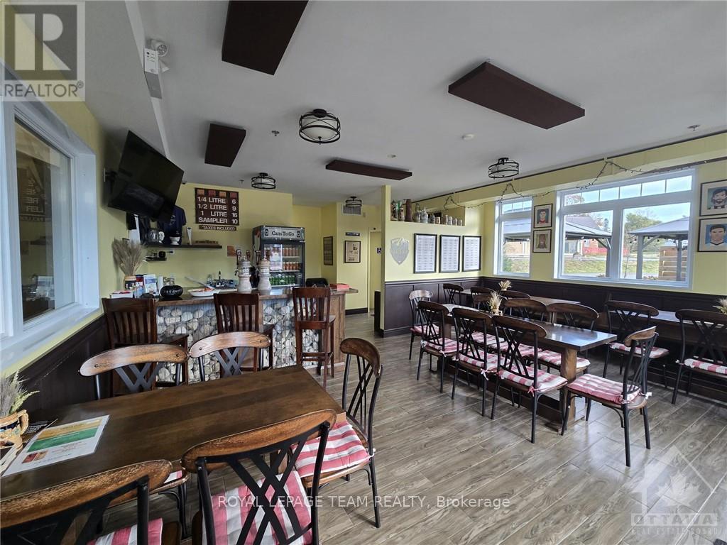19 Moore Street Property Photo 20