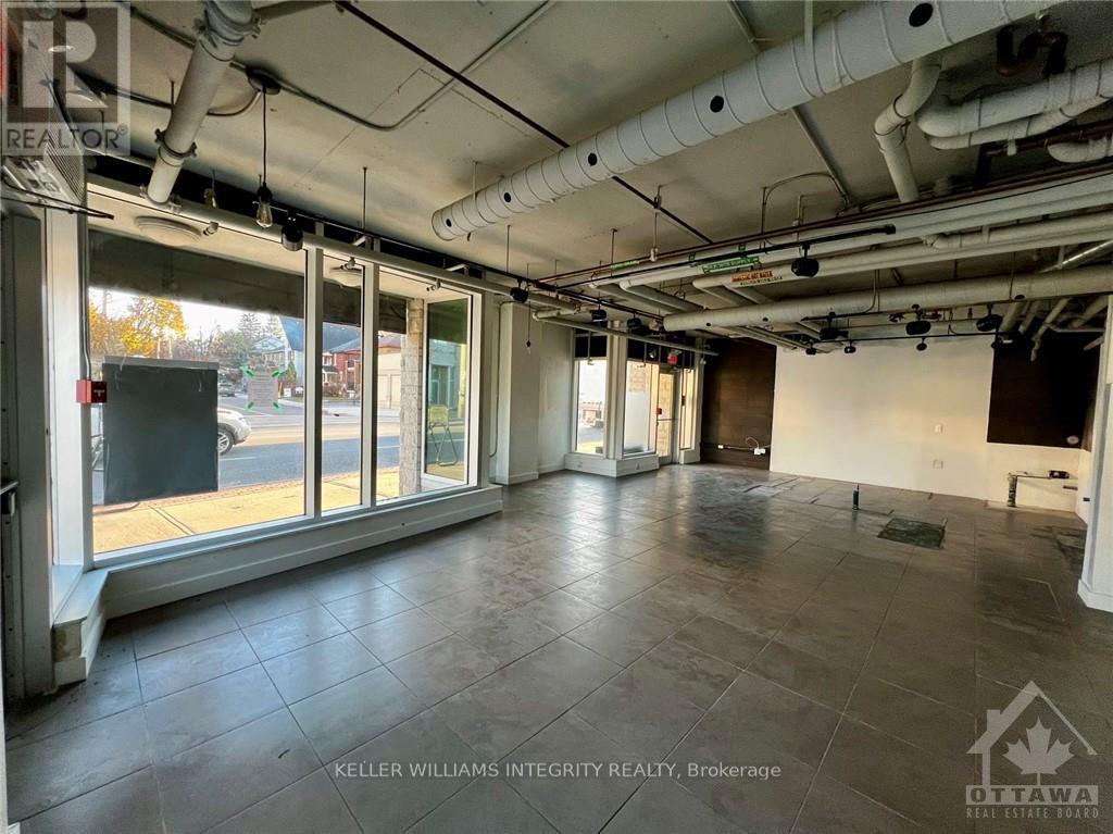 111 - 1433 Wellington Street Property Photo 7