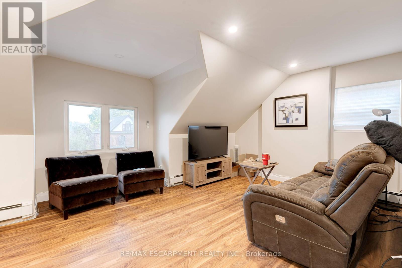 152 Sanford Avenue S Property Photo 19