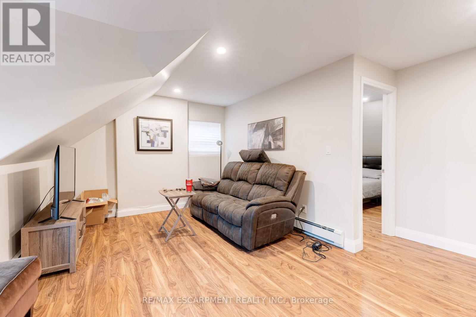 152 Sanford Avenue S Property Photo 20