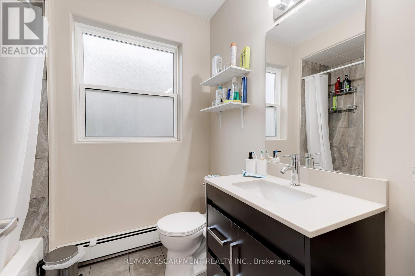152 Sanford Avenue S Property Photo 23