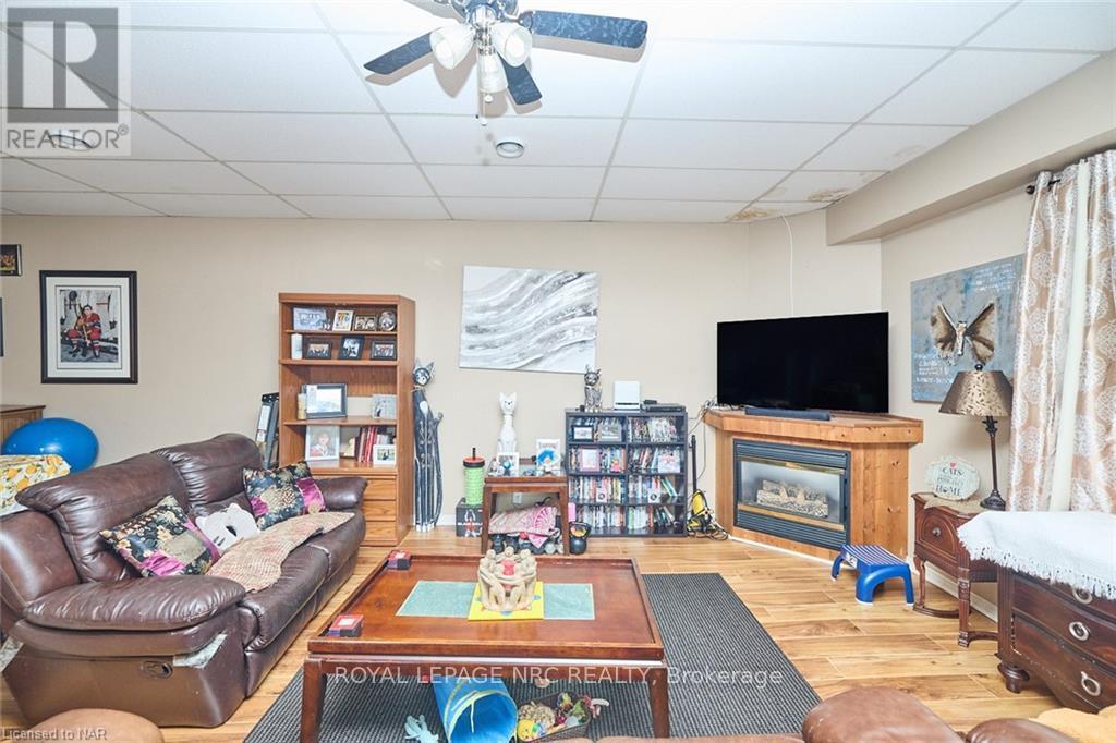 639 King Street Property Photo 3