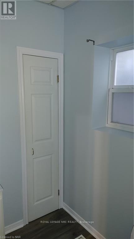 639 King Street Property Photo 32