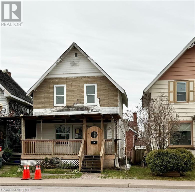 1131 Cassells Street Property Photo