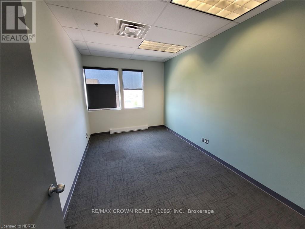 275 - 180 Shirreff Avenue Property Photo 3