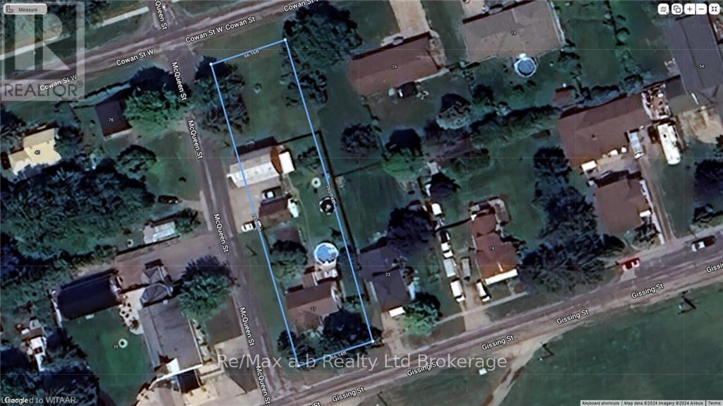 27 Gissing Street W Property Photo 33