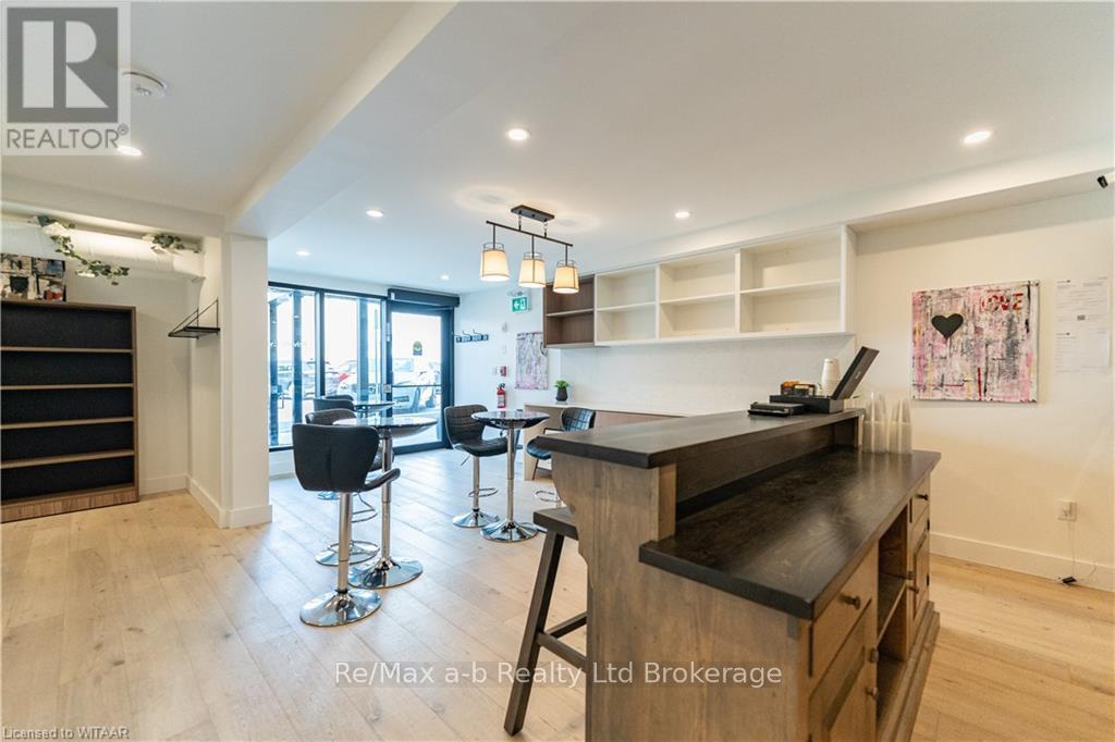 103 - 145 Ontario Street Property Photo 10