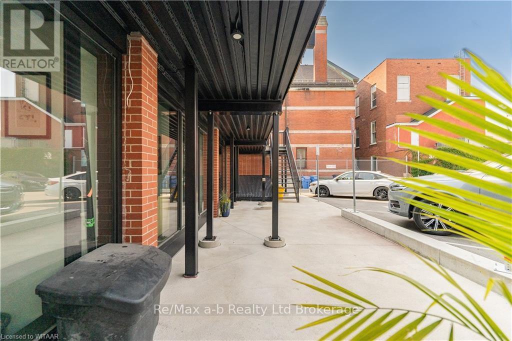 103 - 145 Ontario Street Property Photo 13