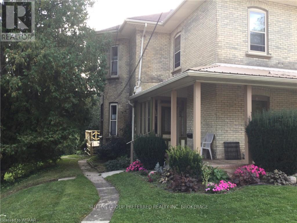 185 John Street Property Photo 2