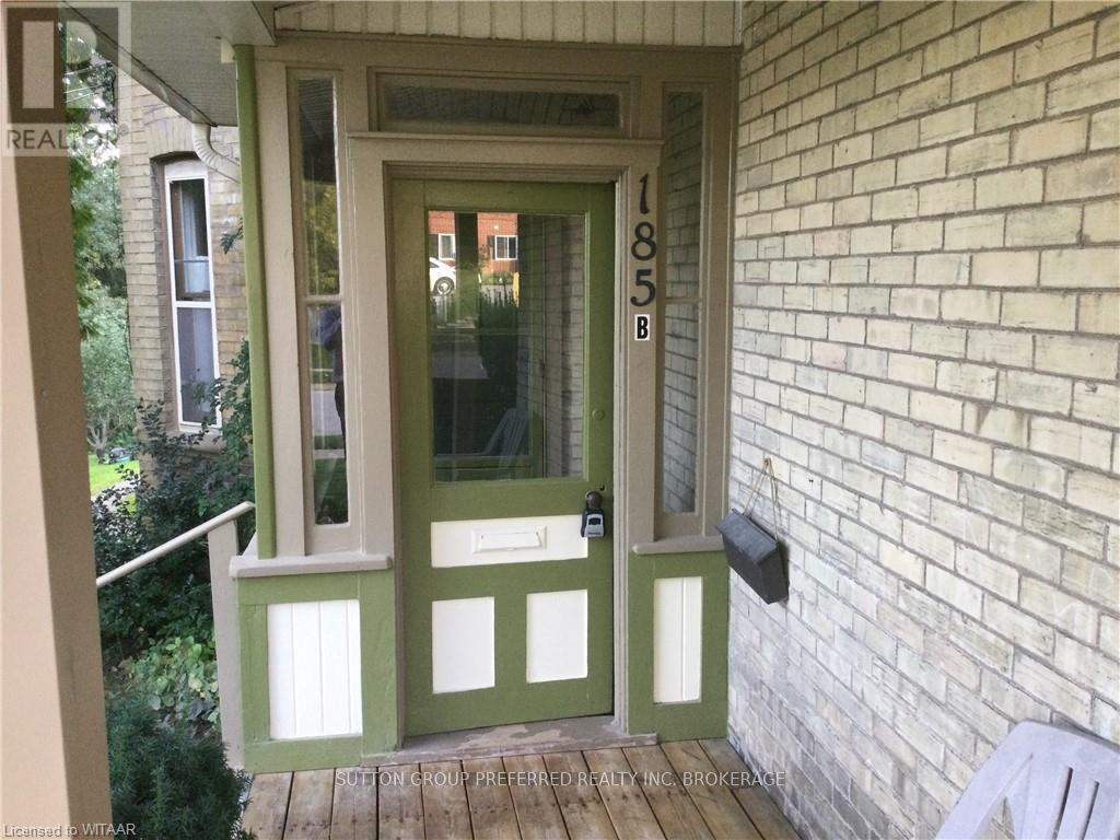 185 John Street Property Photo 12
