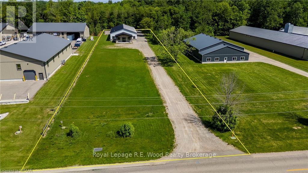 285801 Airport Road Property Photo 2