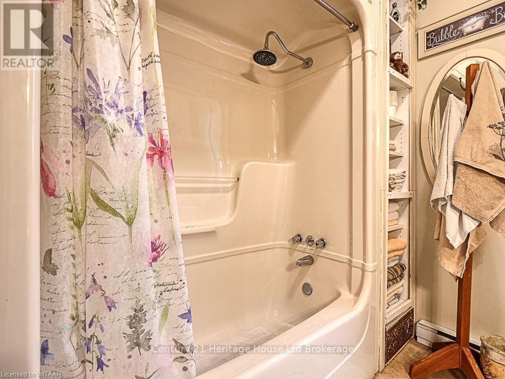 325884 Norwich Road Property Photo 28