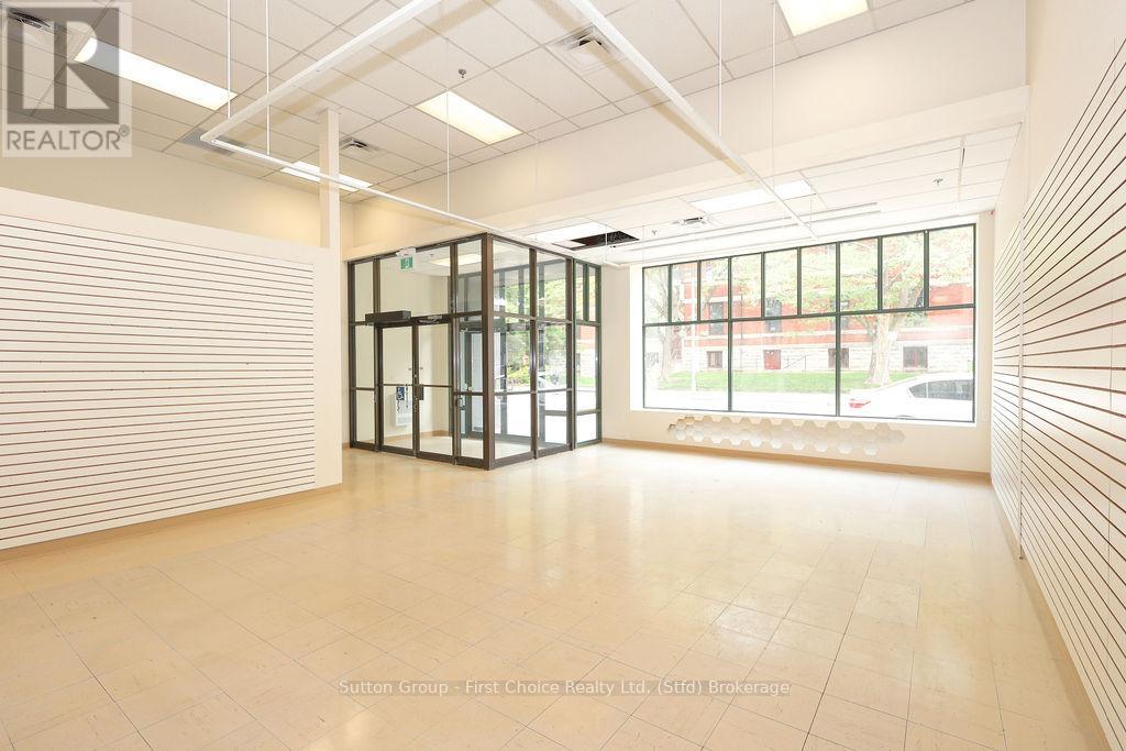 B - 65 Albert Street Property Photo 7