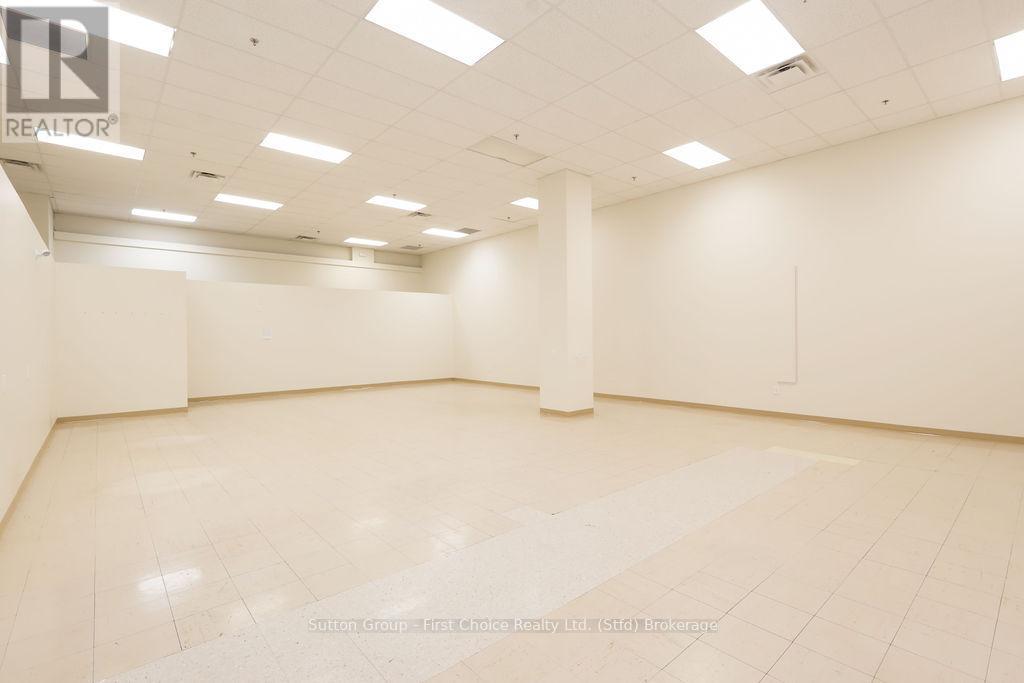 B - 65 Albert Street Property Photo 10