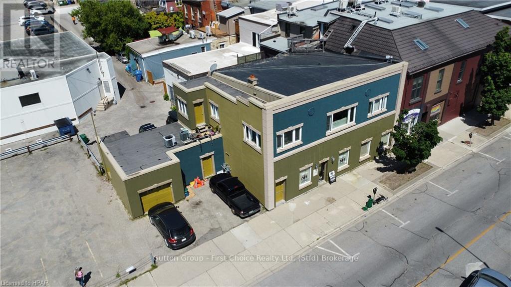 152 St Patrick Street Property Photo 4