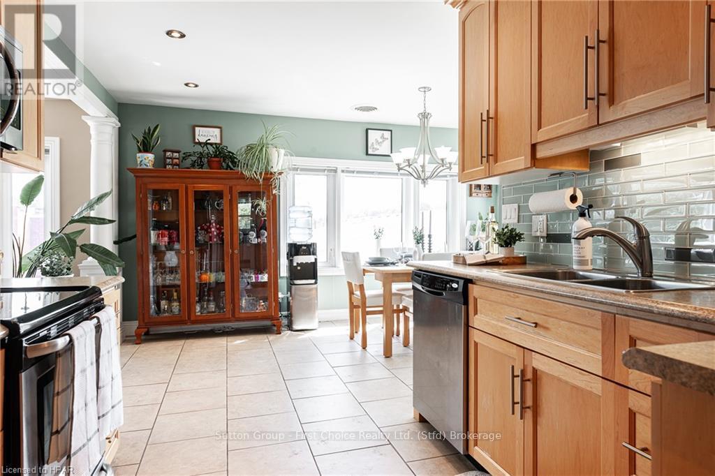 152 St Patrick Street Property Photo 7