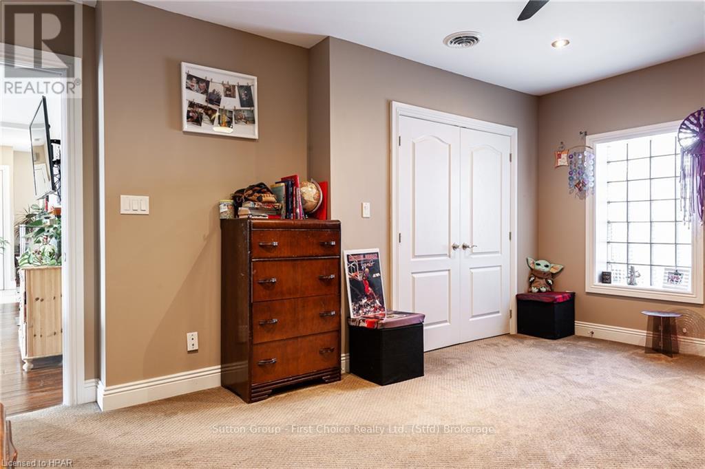 152 St Patrick Street Property Photo 24