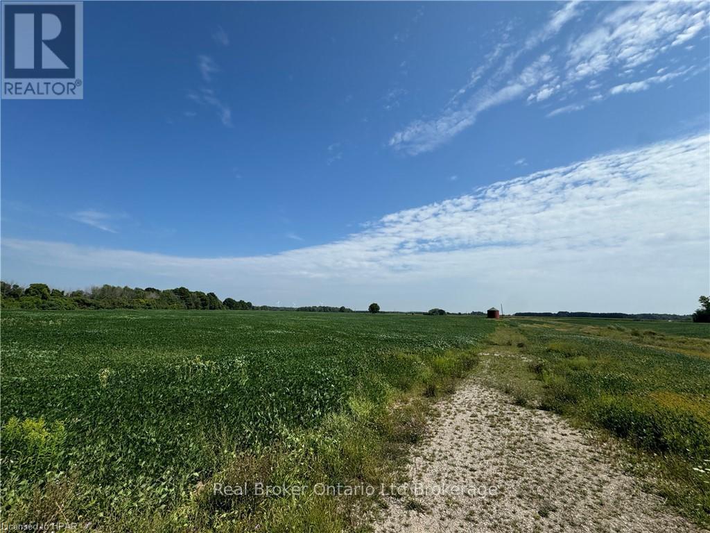 82236 Bluewater Highway Property Photo 3