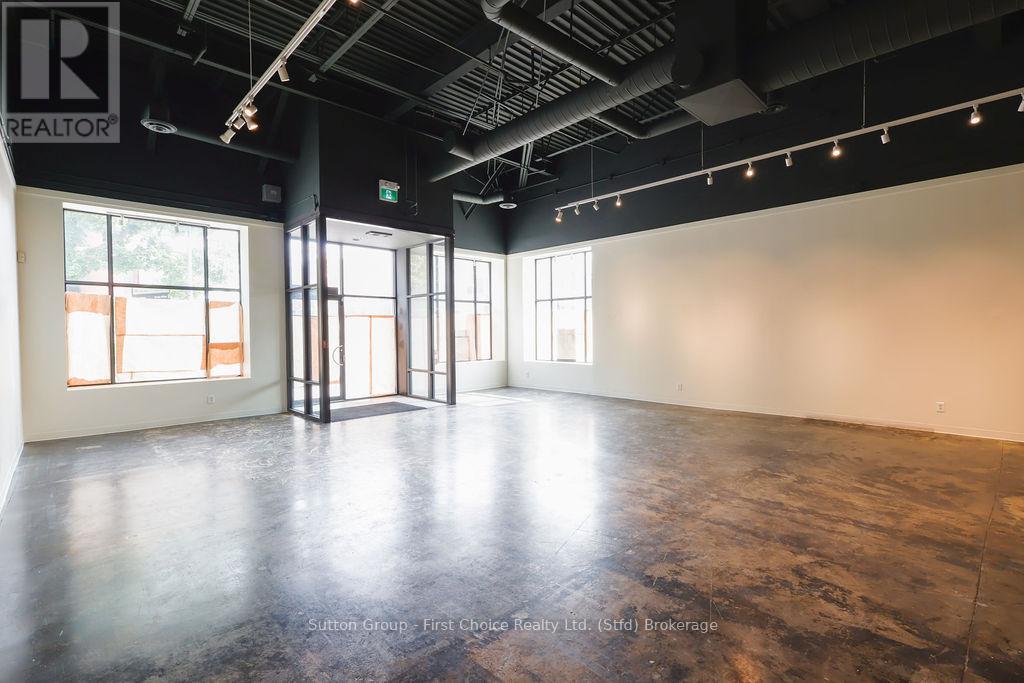73 Albert Street Property Photo 4