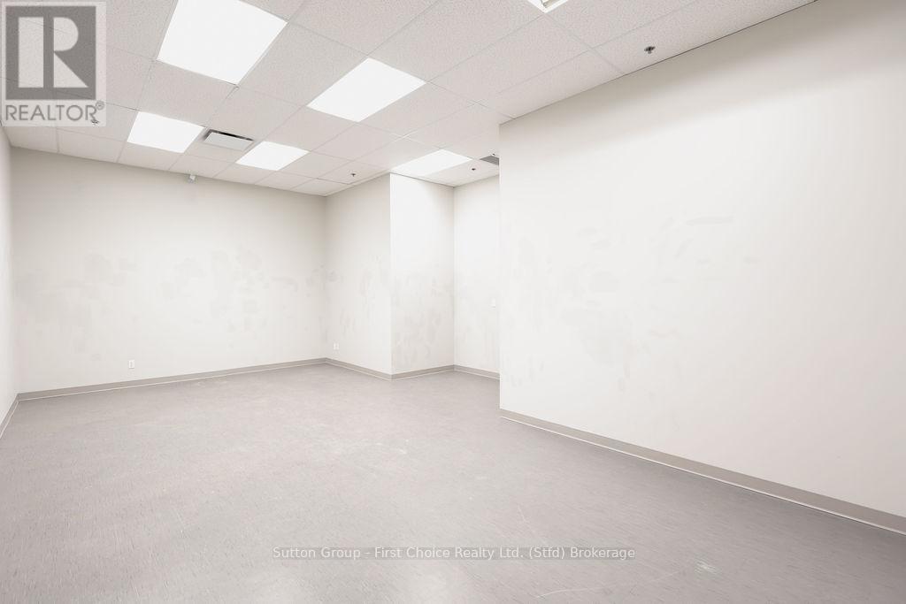 73 Albert Street Property Photo 14