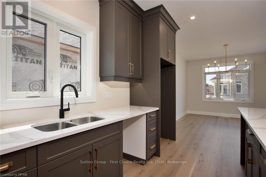 117 Kastner Street Property Photo 11