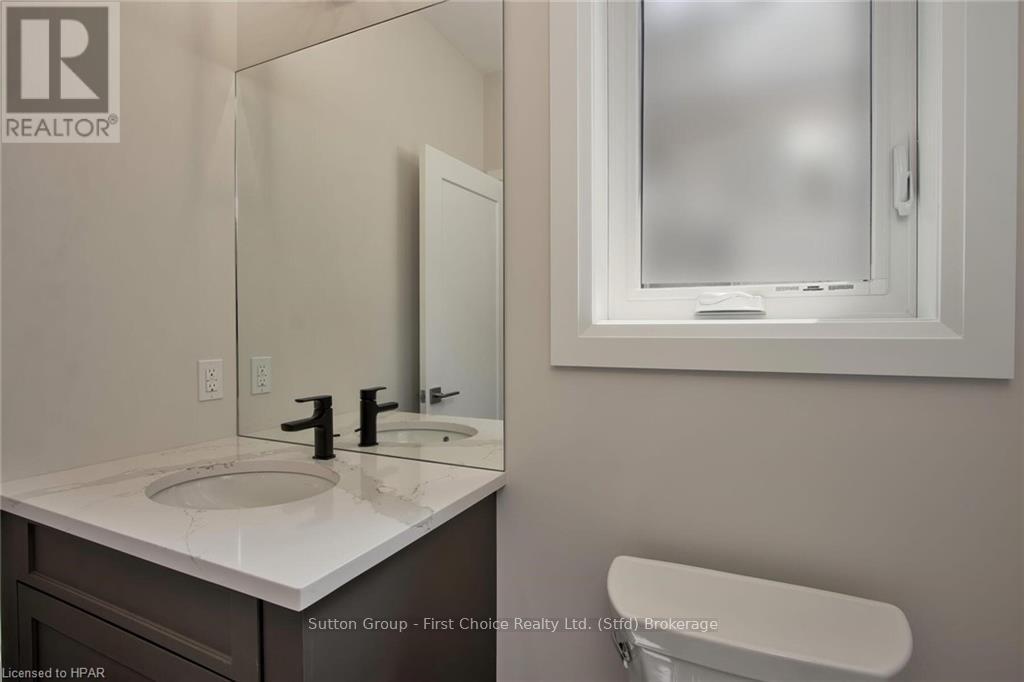 117 Kastner Street Property Photo 25