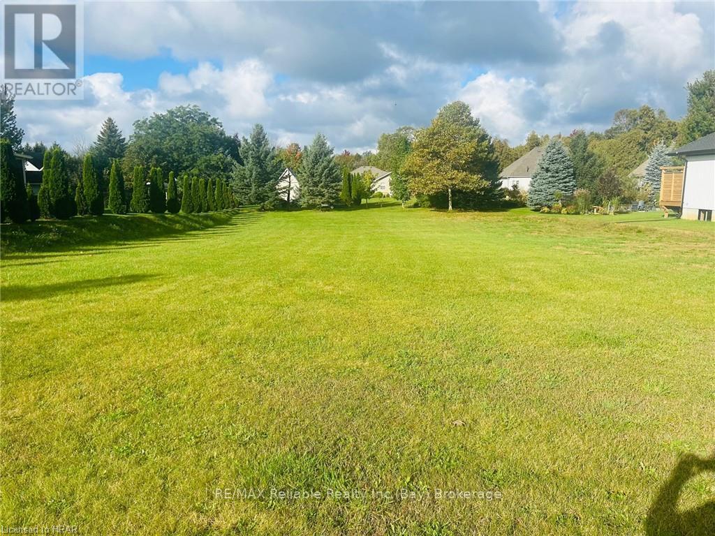 19 Carriage Lane Property Photo 2