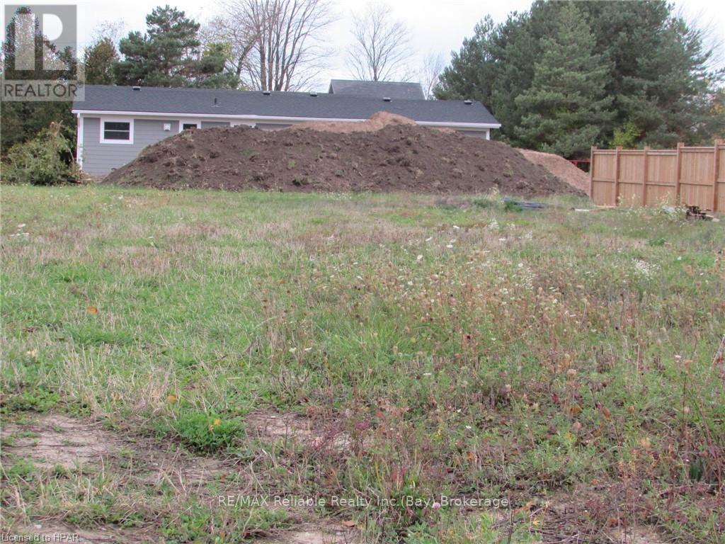 28 Thimbleweed Drive Property Photo 2