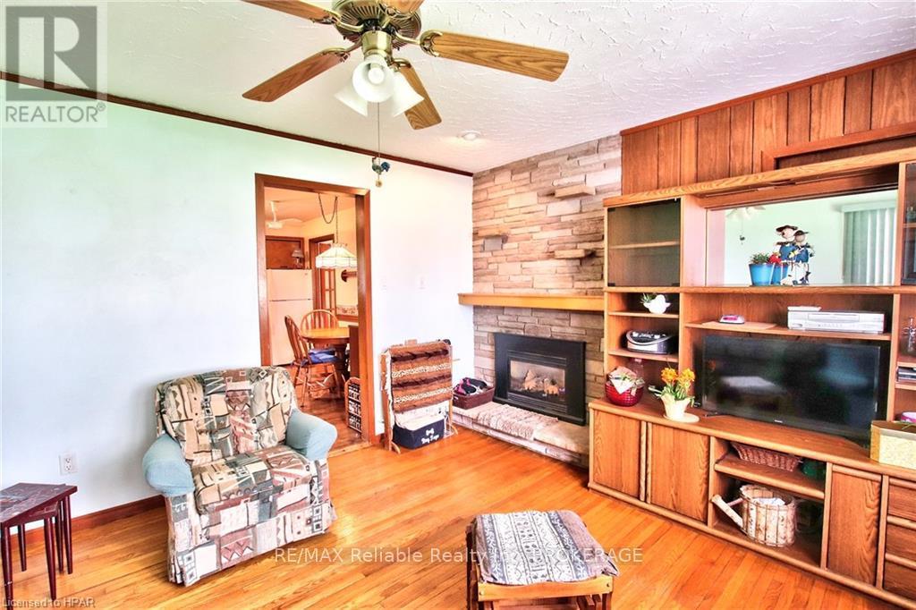 23617 Wellburn Road Property Photo 11