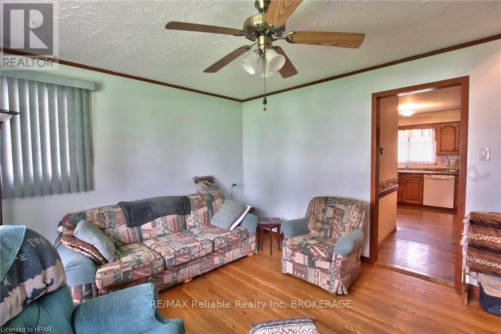 23617 Wellburn Road Property Photo 12