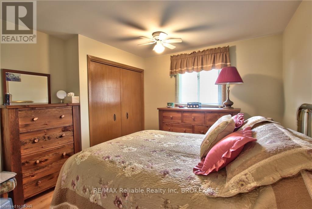 23617 Wellburn Road Property Photo 14