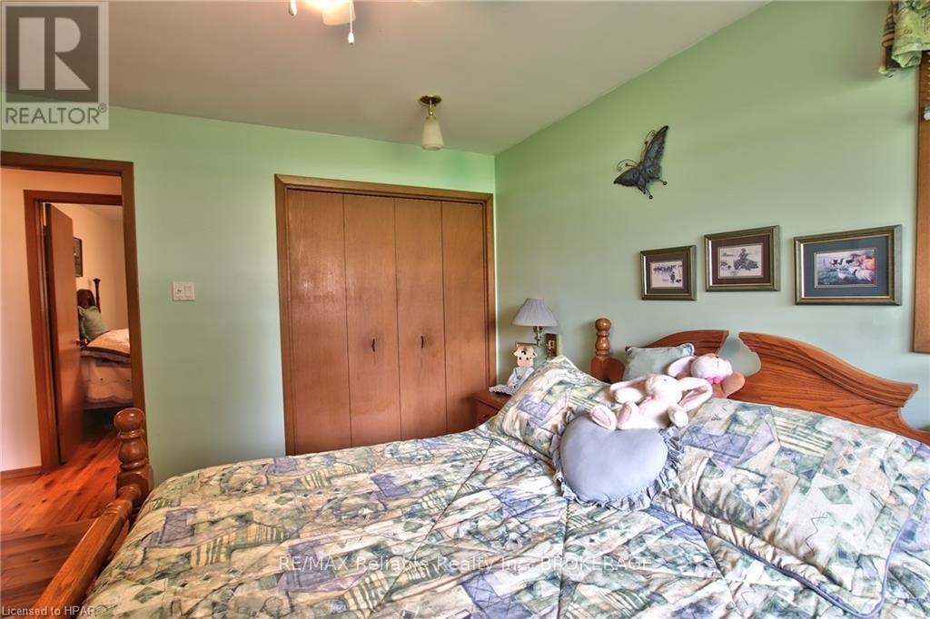 23617 Wellburn Road Property Photo 16