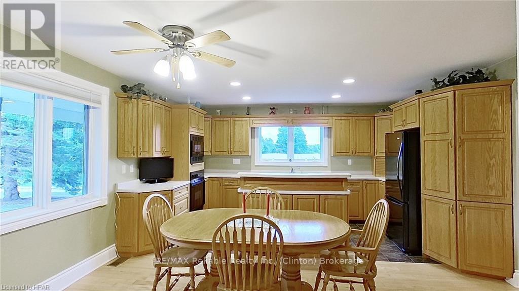75551 Bluewater Highway Property Photo 6