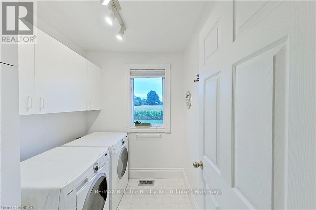 75551 Bluewater Highway Property Photo 14