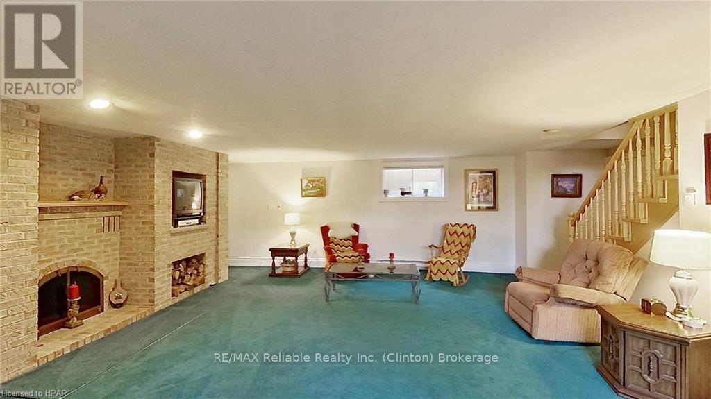 75551 Bluewater Highway Property Photo 17