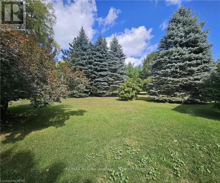 75551 Bluewater Highway Property Photo 28