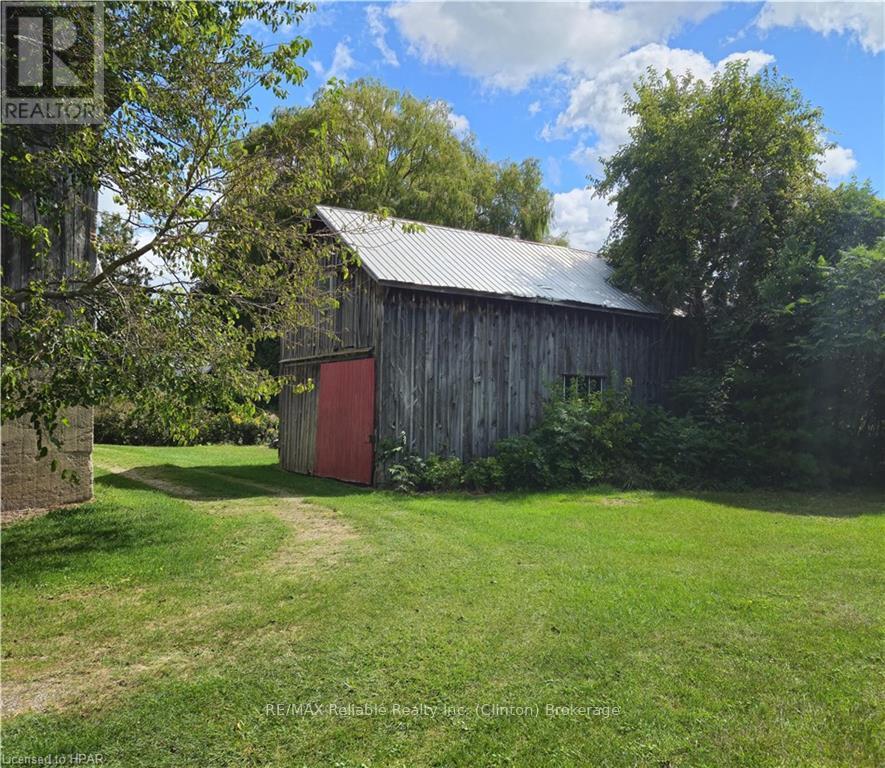 75551 Bluewater Highway Property Photo 30
