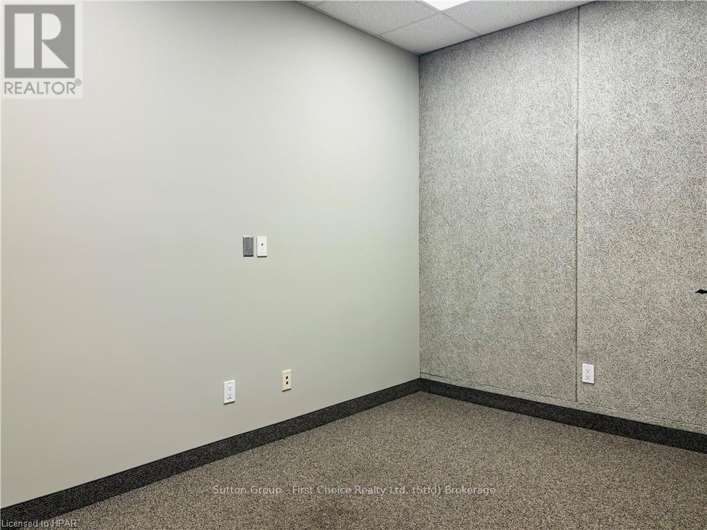 154 Downie Street Property Photo 11