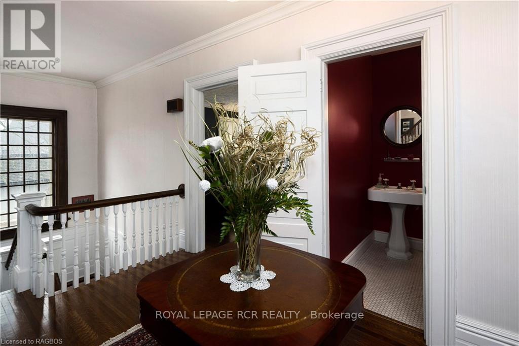 249 10th Street W Property Photo 17