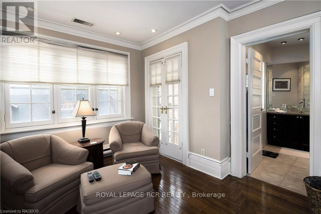 249 10th Street W Property Photo 23