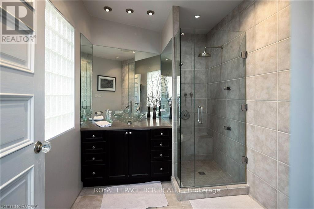 249 10th Street W Property Photo 24