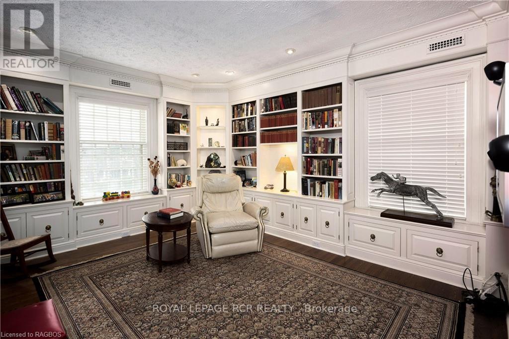 249 10th Street W Property Photo 26