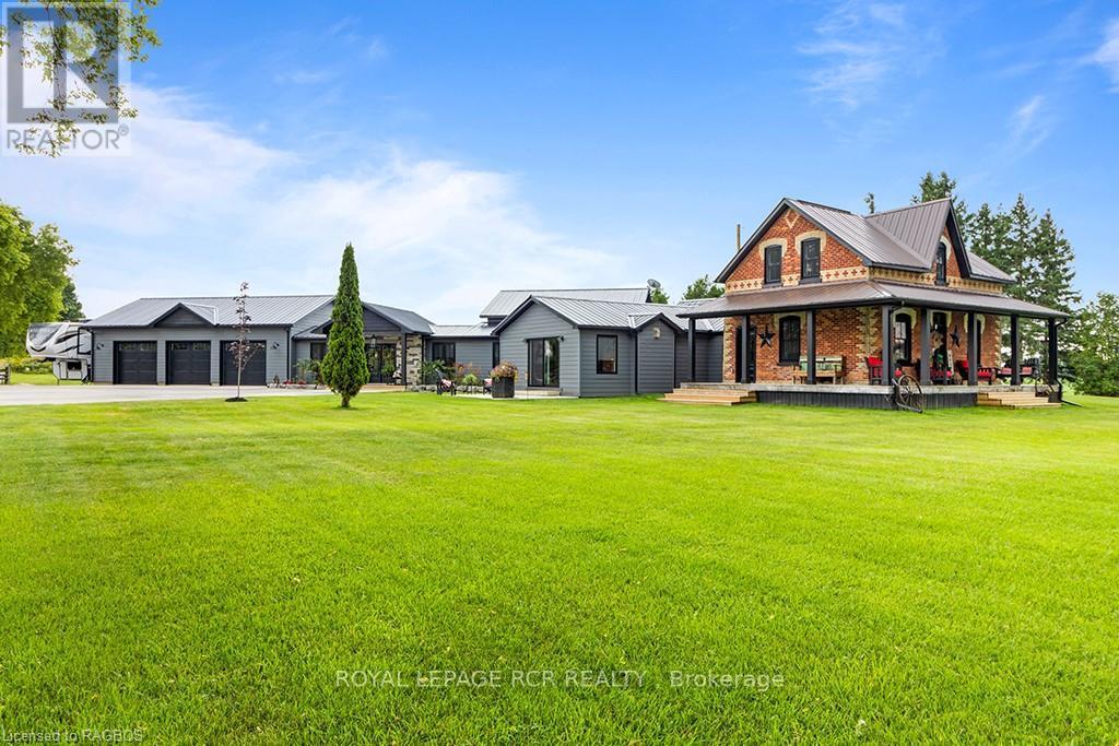 408082 Grey 4 Road Property Photo 1