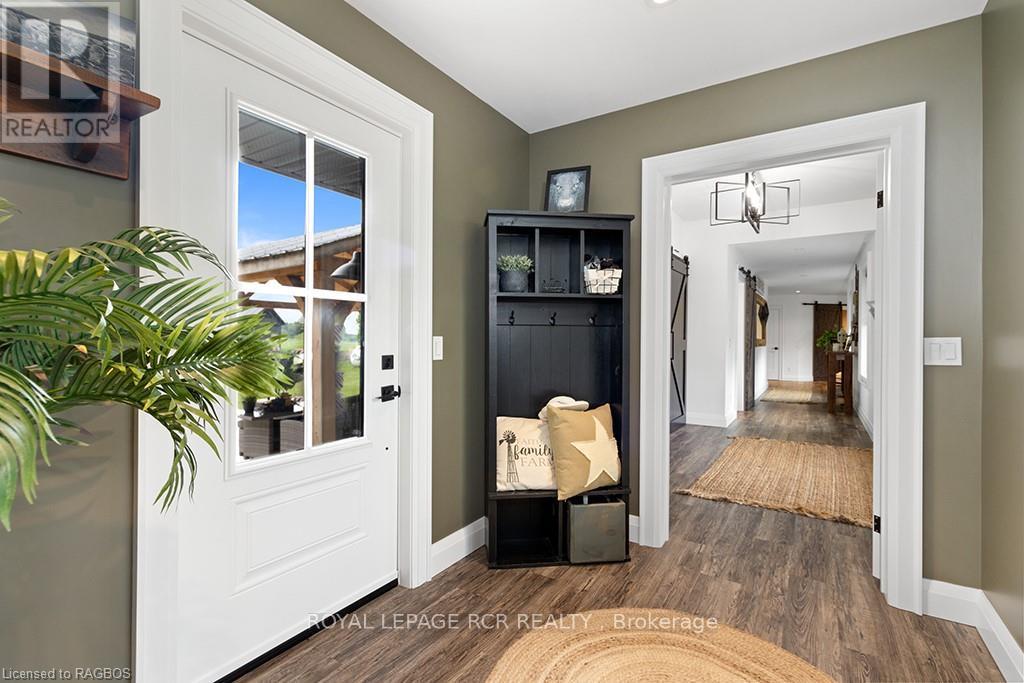 408082 Grey 4 Road Property Photo 7