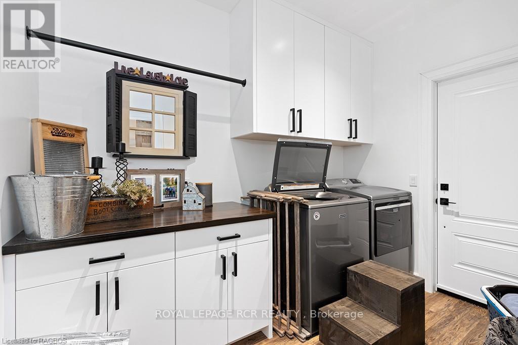 408082 Grey 4 Road Property Photo 16