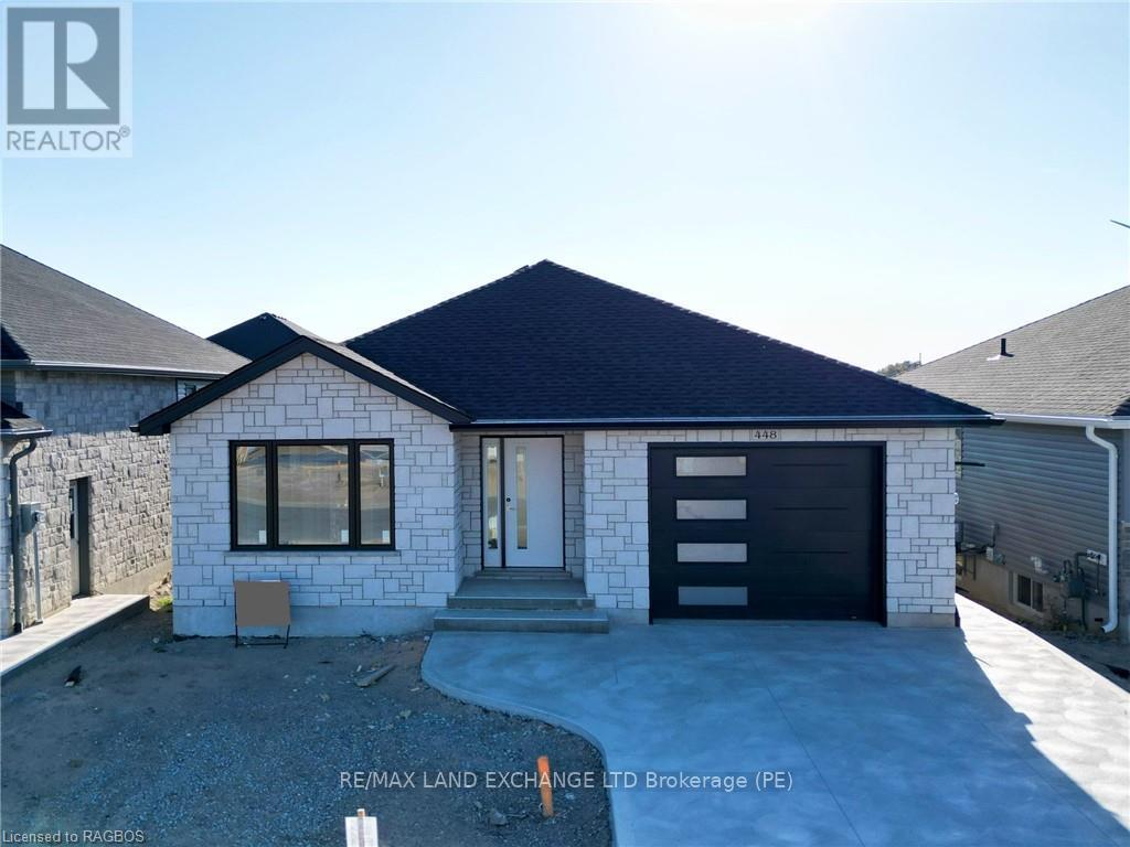 448 BURNSIDE STREET Property Photo 1