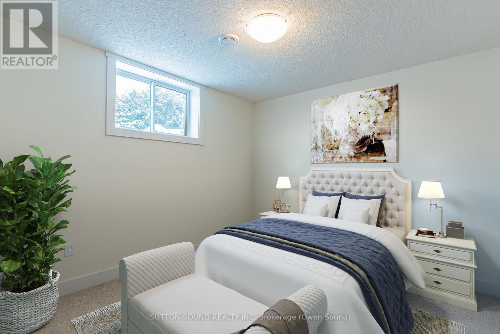 325 6th Avenue W Property Photo 10