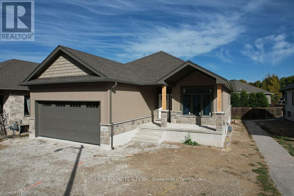 401 6TH AVENUE W Property Photo 1